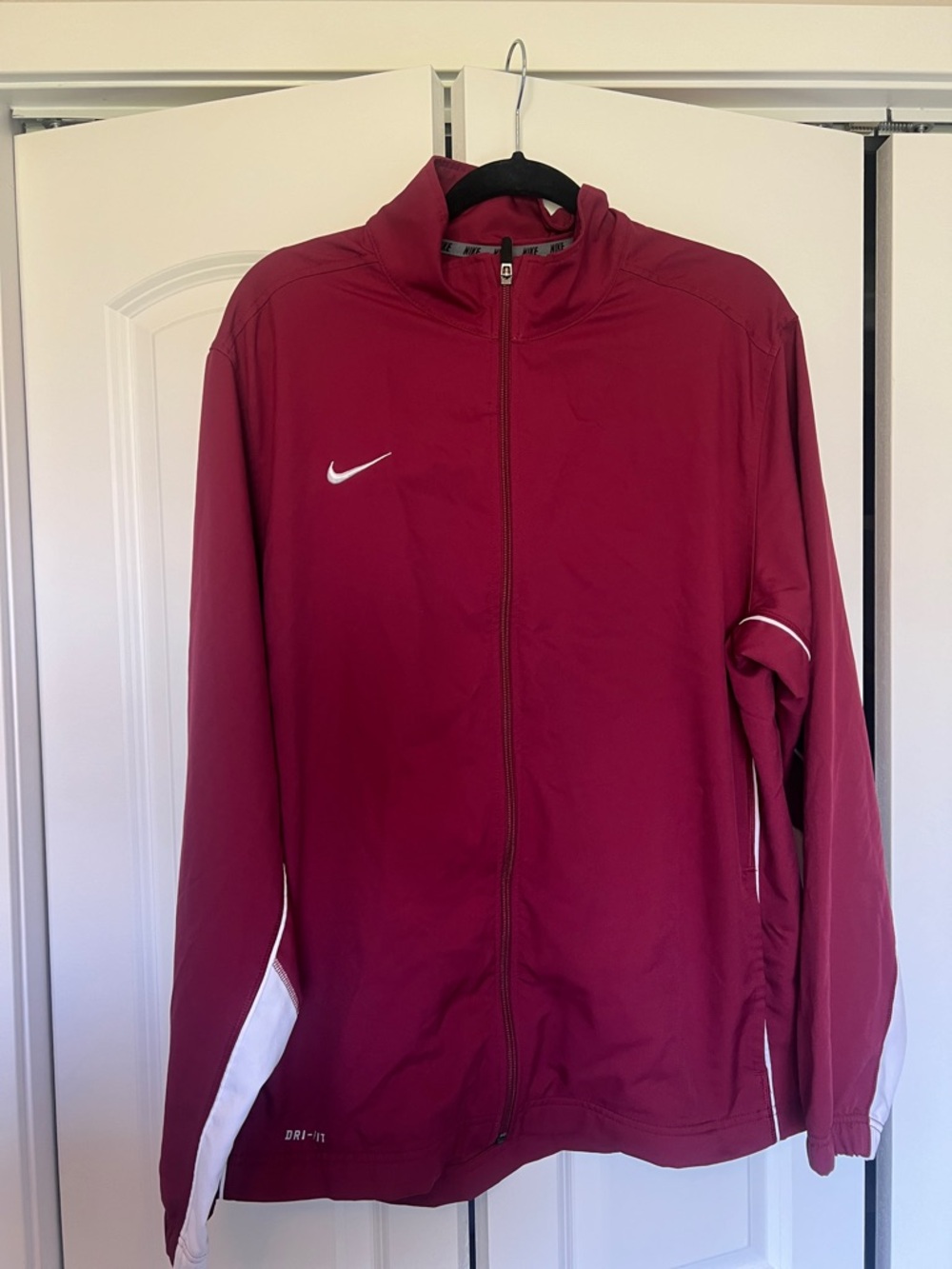 •NIKE• Maroon Full-Zip Jacket with White Accents